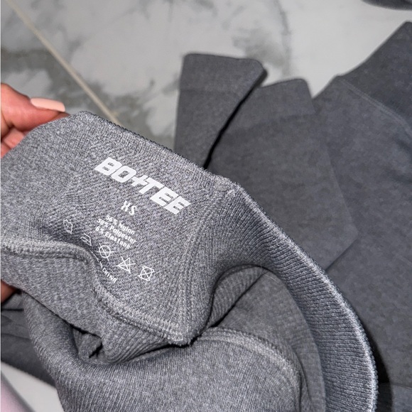 4 piece ribbed bo and tee set - Picture 5 of 9